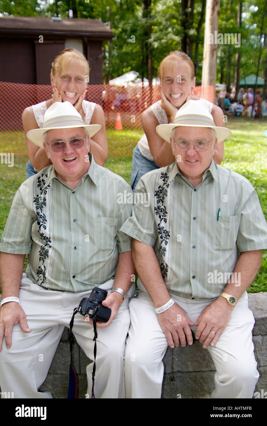 Twins Convention at Twinsburg Ohio Stock Photo Alamy
