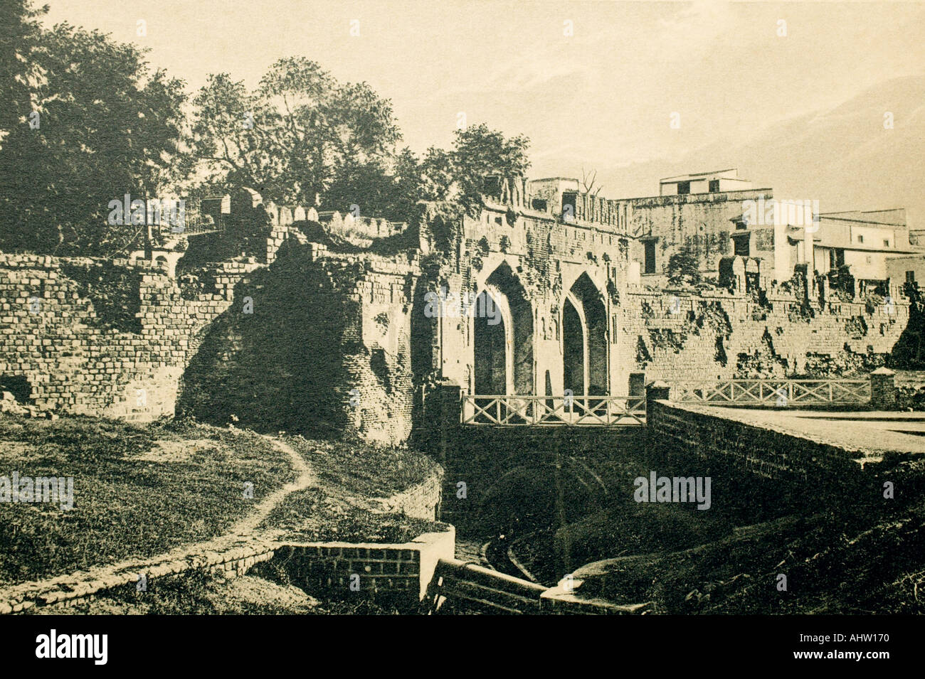 AAD 91690 Old vintage antique print of Kashmeri Gate Delhi INDIA Stock Photo