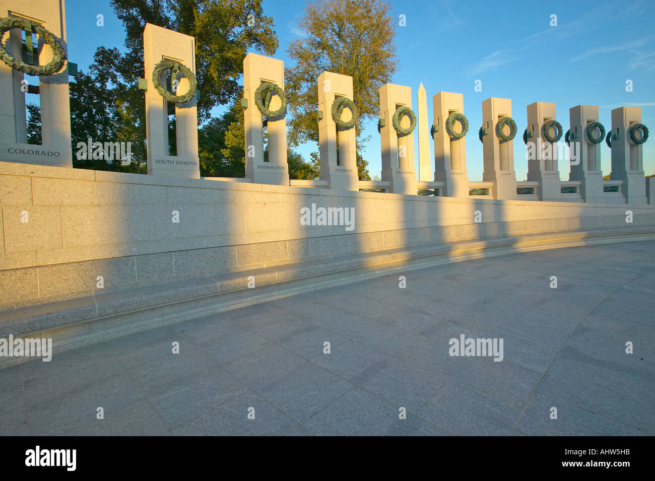Wreaths at the U S World War II Memorial Washington D C Stock Photo - Alamy