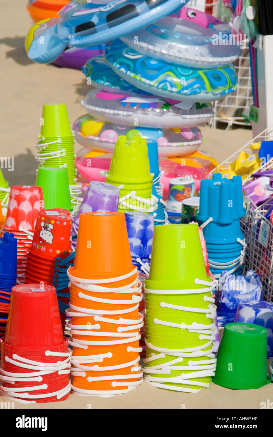 Close up buckets rings hires stock photography and images Alamy