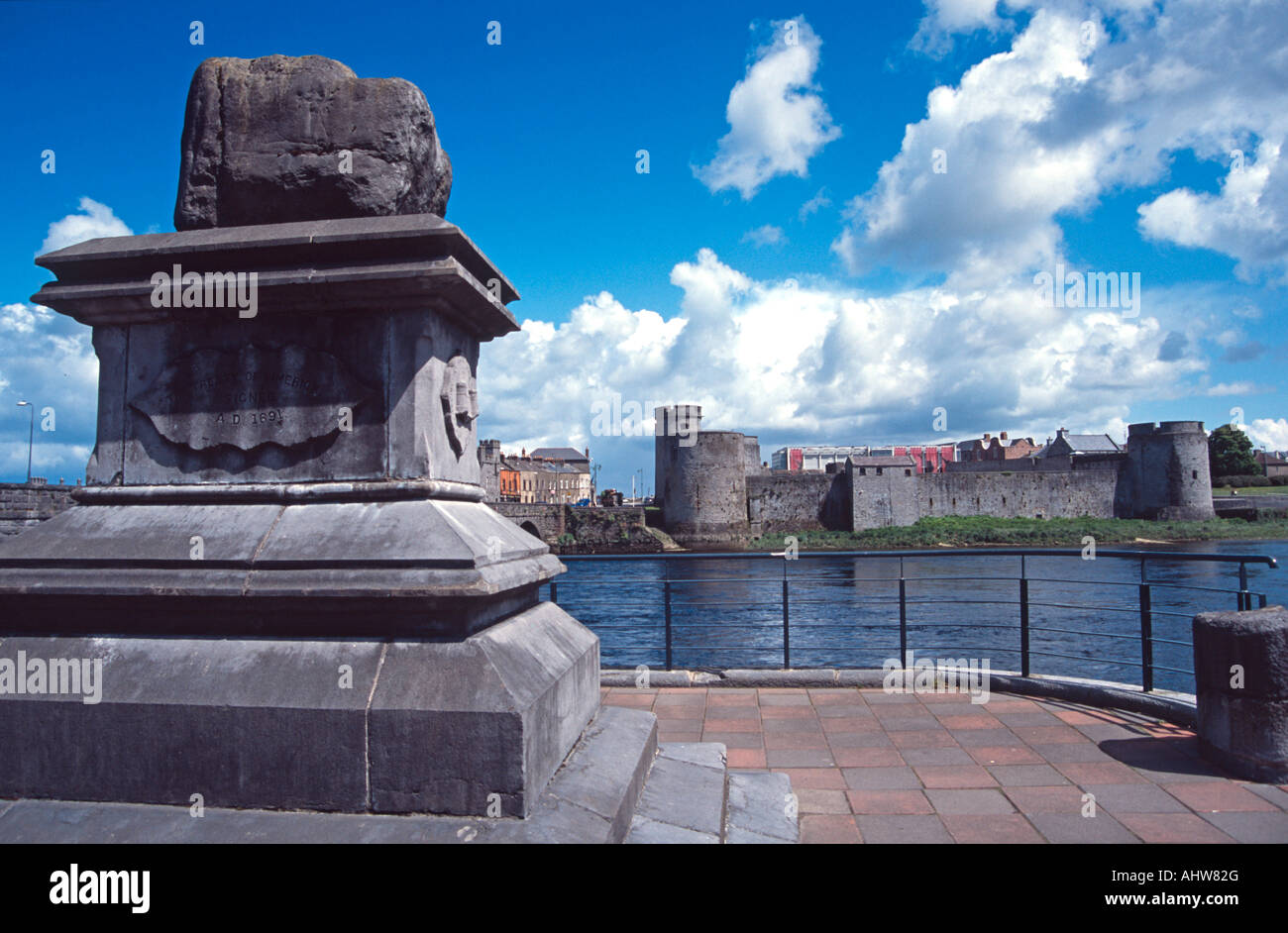 County Limerick king John's Castle treaty stone limerick city ireland Stock Photo Alamy