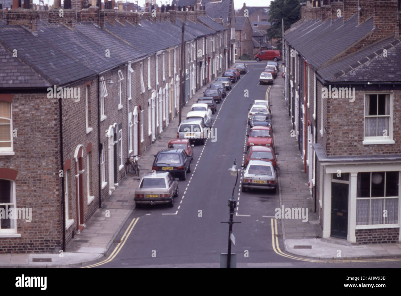 Houses in narrow lane hi-res stock photography and images - Alamy