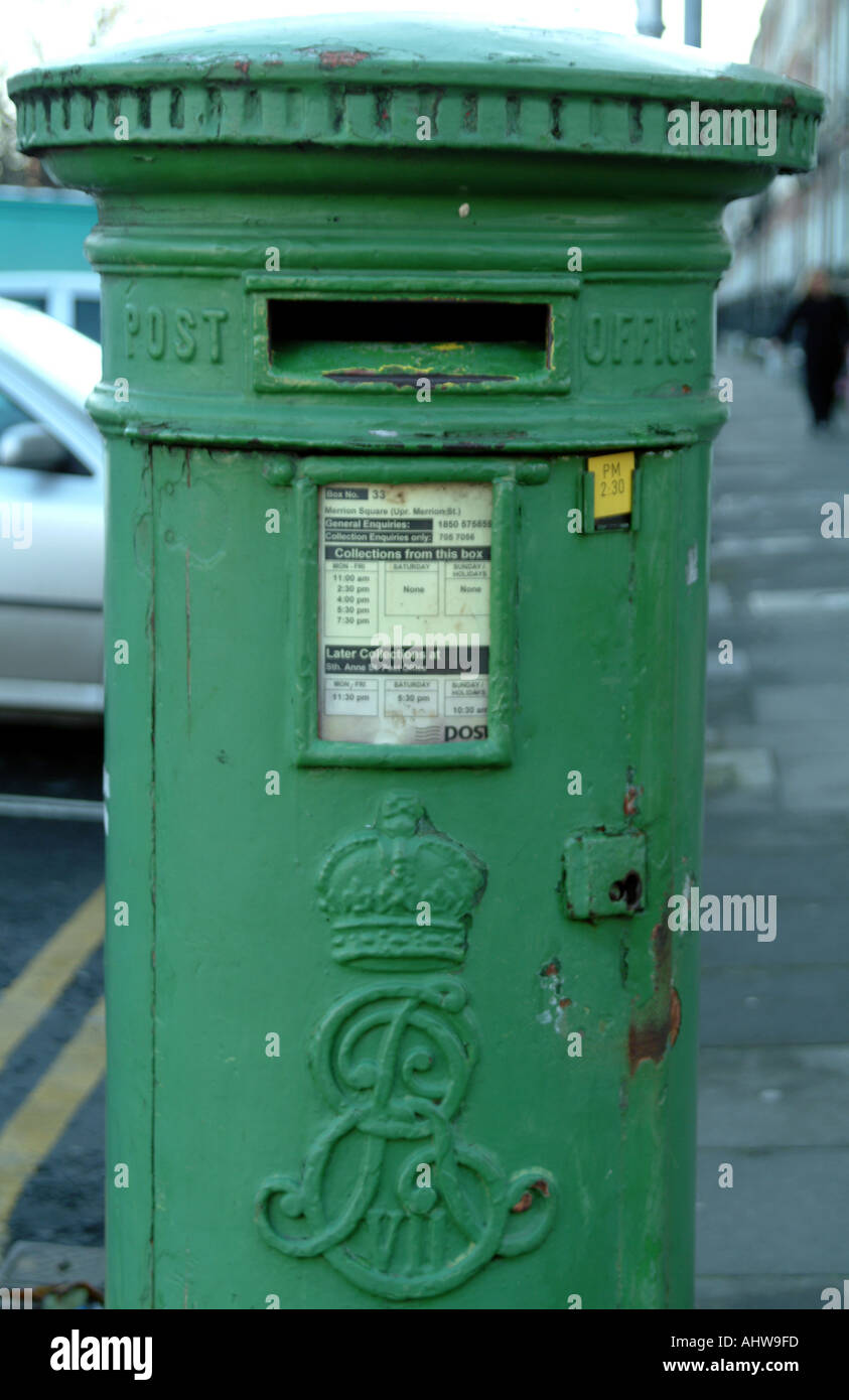 Green letter box in Dublin city centre Ireland EU Stock Photo