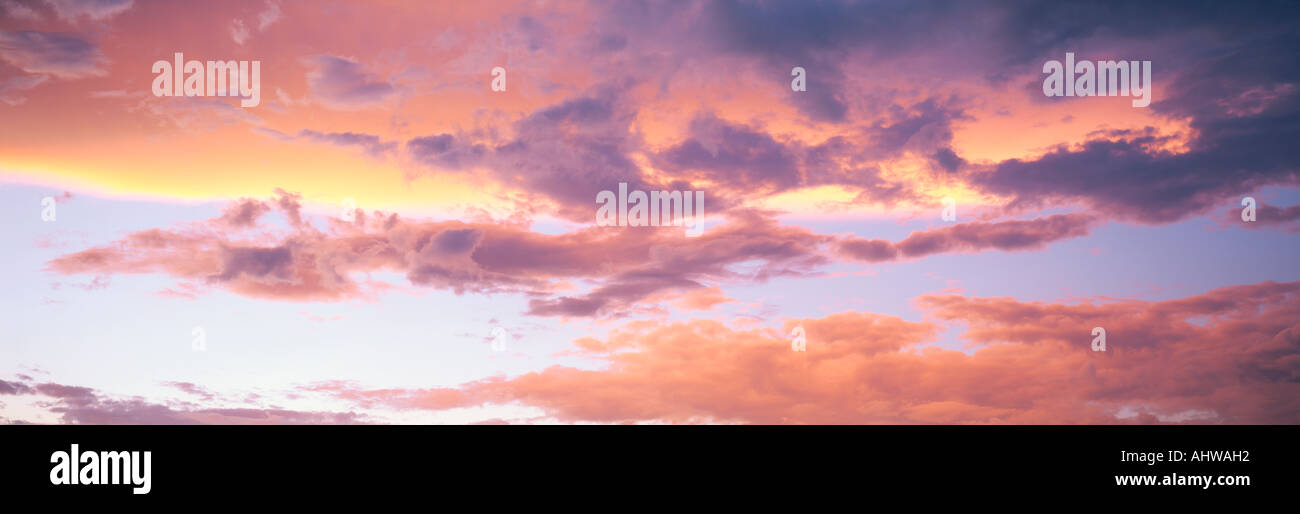 These are altocumulus and stratocumulus clouds Stock Photo - Alamy