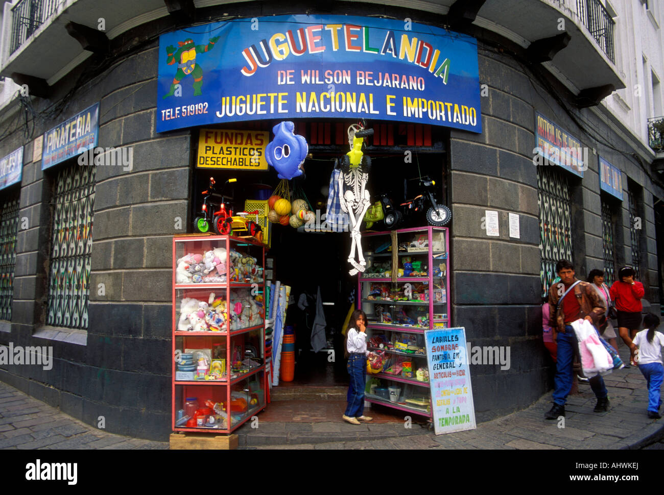 Ecuadorian girl, little girl, toy store, downtown, city of Quito, Quito
