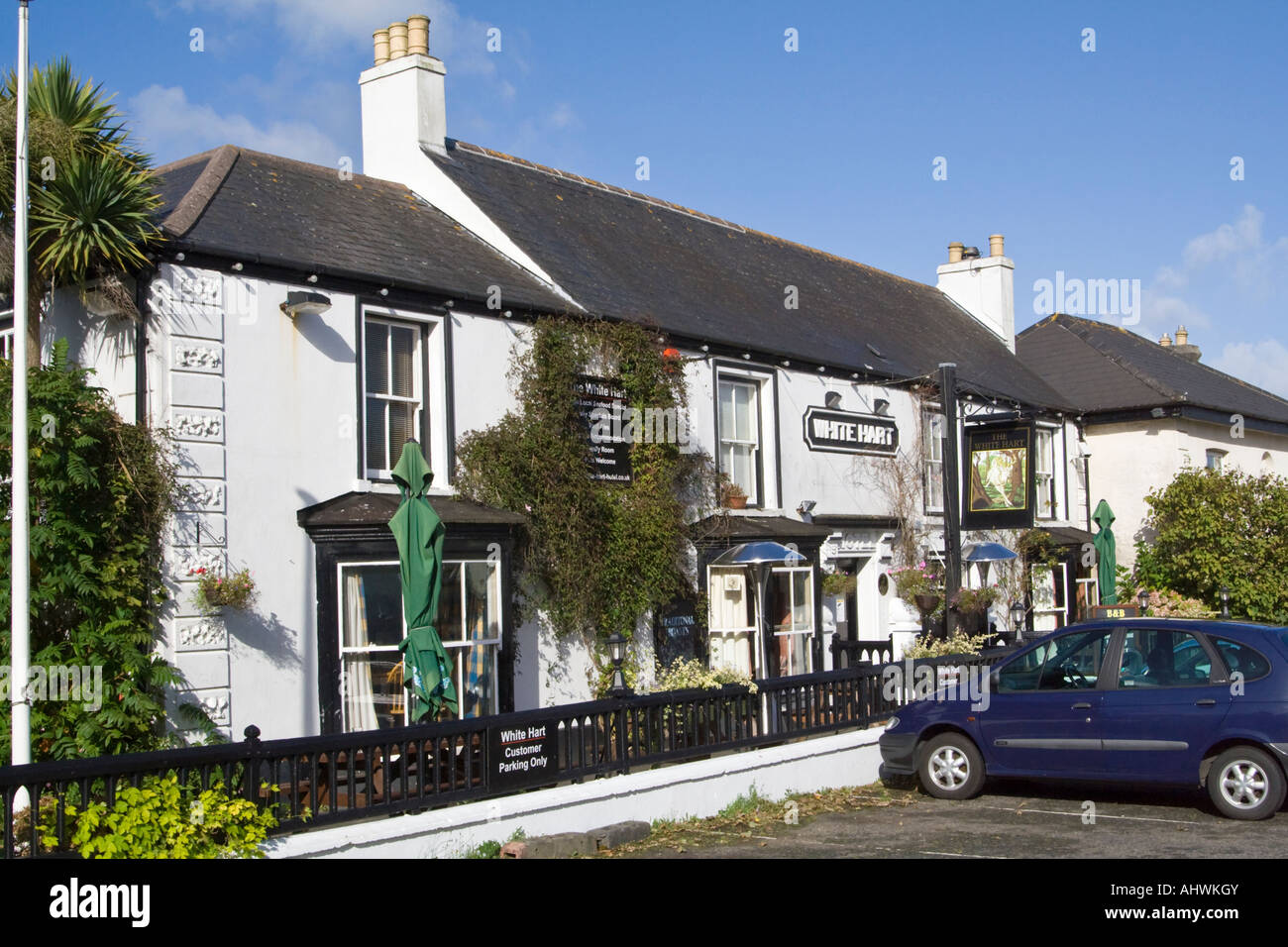 "The White Hart" public house, St. Keverne, Cornwall Stock Photo Alamy