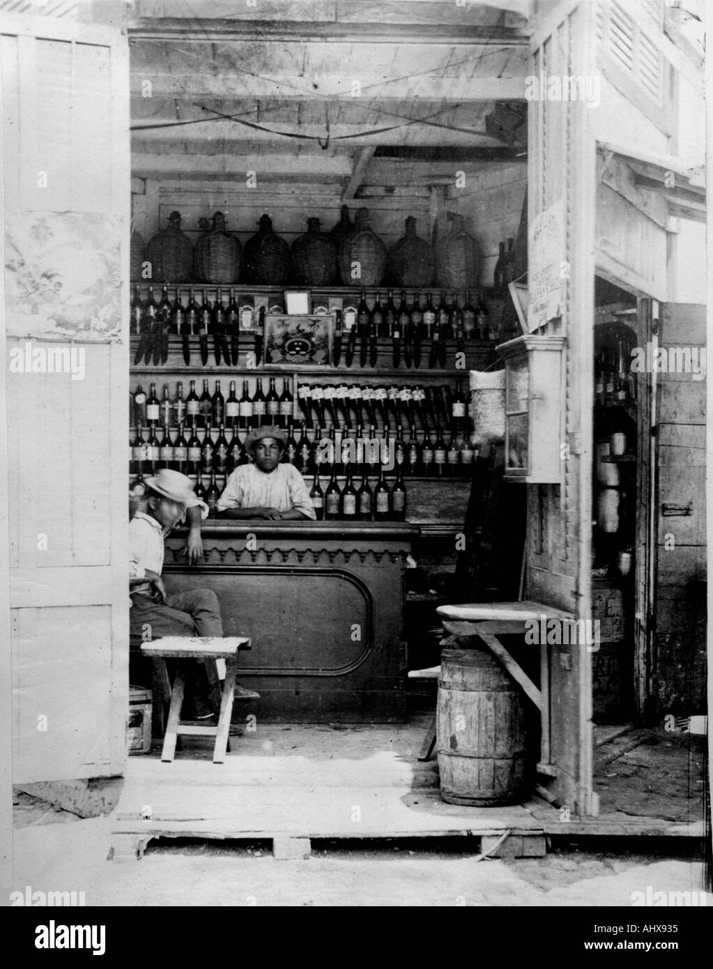 Wine shop Havana 1874 Stock Photo Alamy