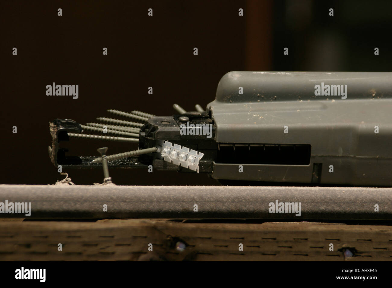 Screw gun screws hires stock photography and images Alamy