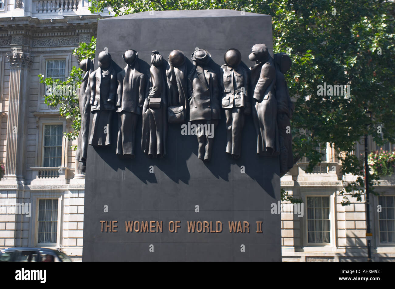 Women in World War II memorial, Whitehall Stock Photo - Alamy
