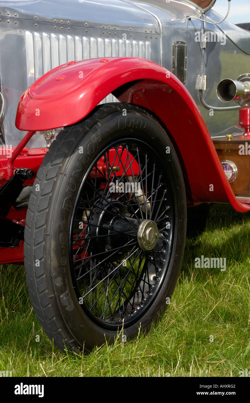 Old vintage vauxhall motor car hi-res stock photography and images - Alamy