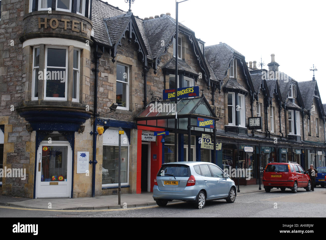 Scotland pitlochry houses hires stock photography and images Alamy
