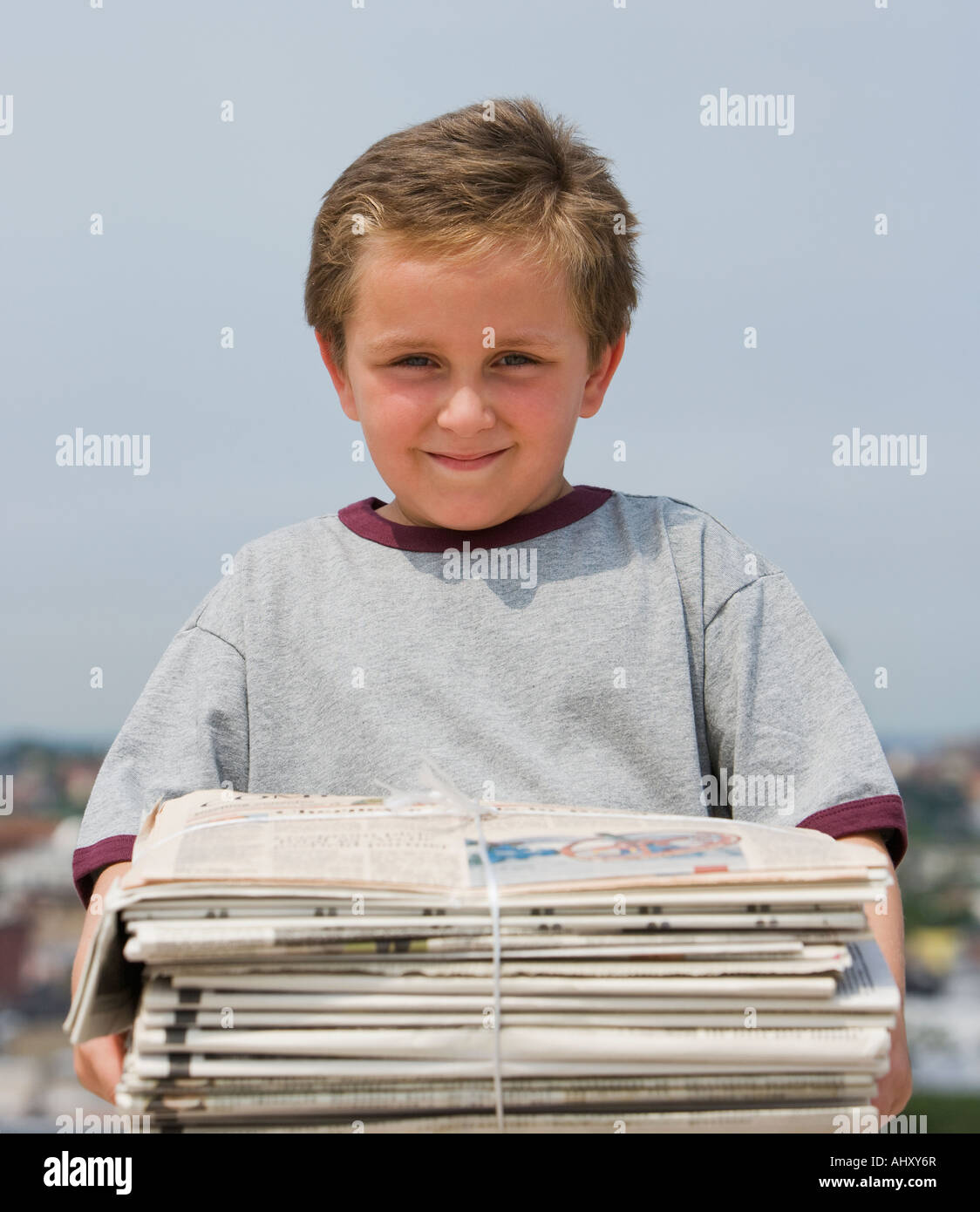 Delivering newspapers hires stock photography and images Alamy