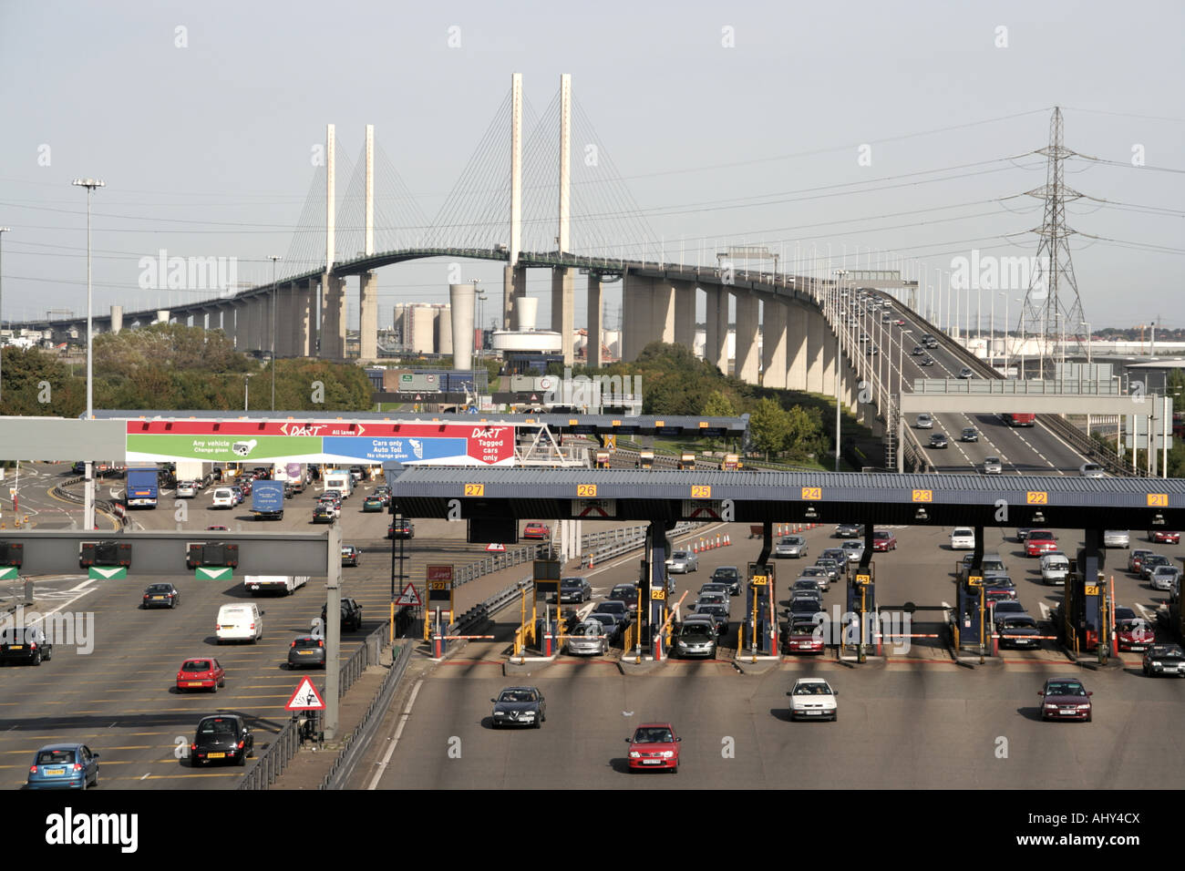 Dartford River Thames Crossing M25 Toll Plaza Traffic Queue Highways m25-traffic-dartford-crossing-all-you-need-to-know