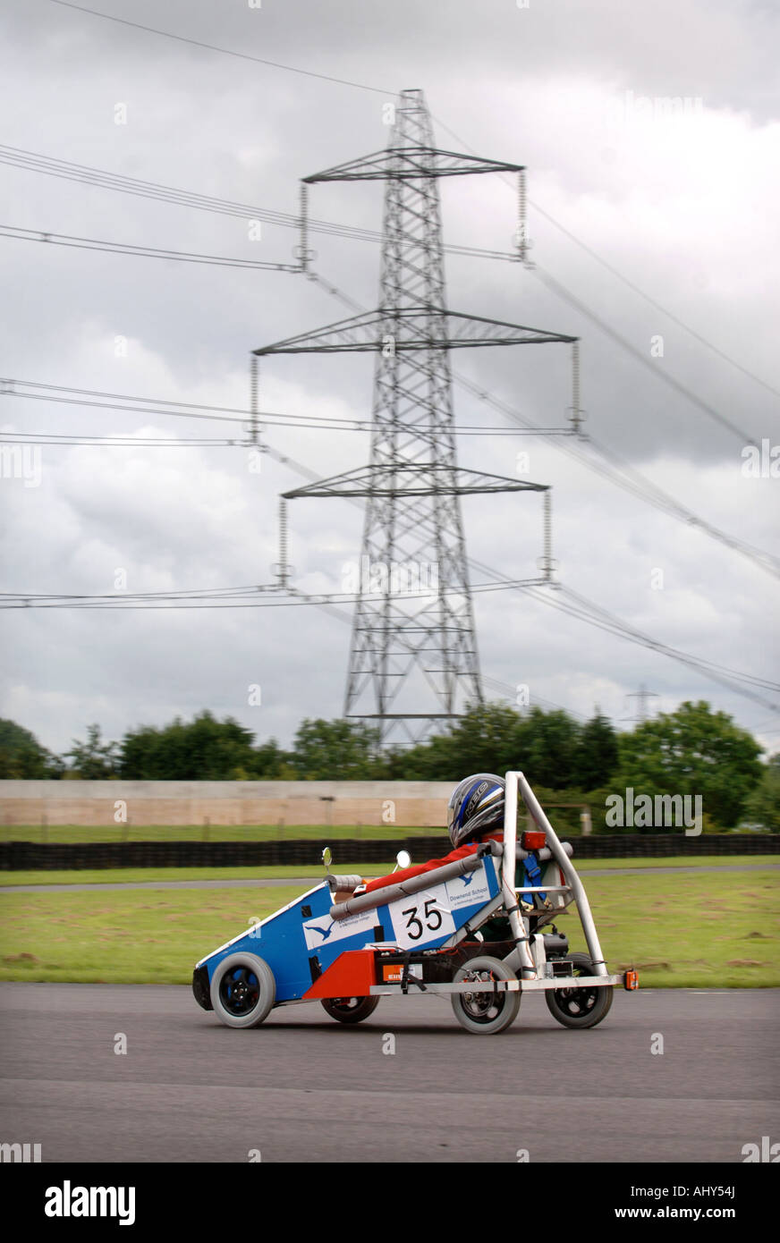 GREENPOWER ELECTRIC CAR RACING FOR SCHOOLS AT THE CASTLE COMBE CIRCUIT WILTSHIRE UK Stock Photo