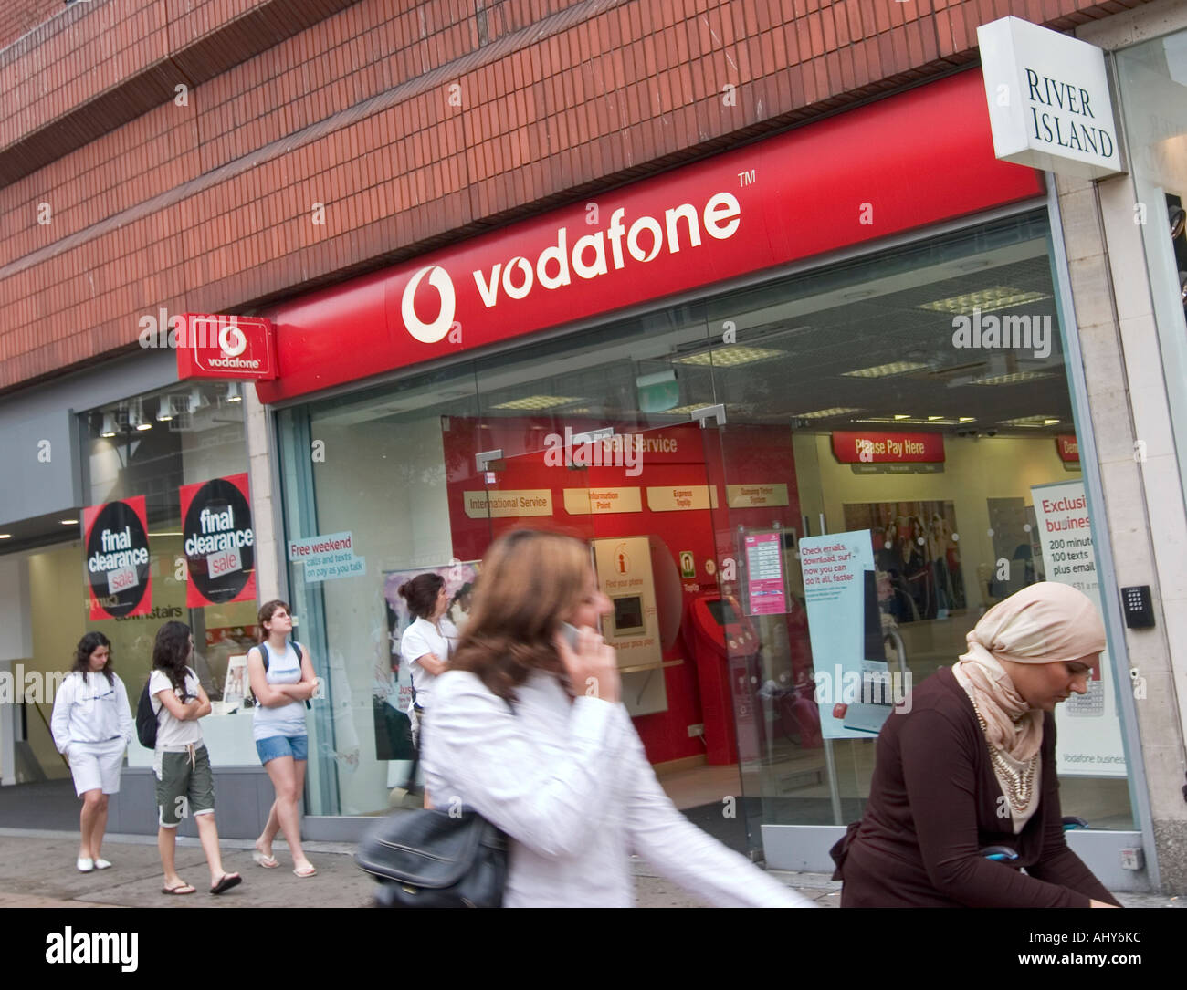Vodafone store hires stock photography and images Alamy