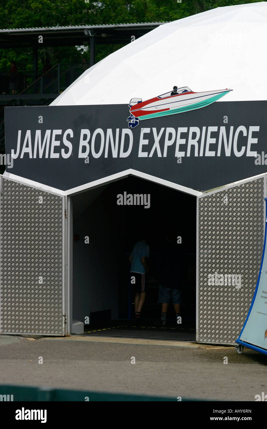 James bond experience hires stock photography and images Alamy