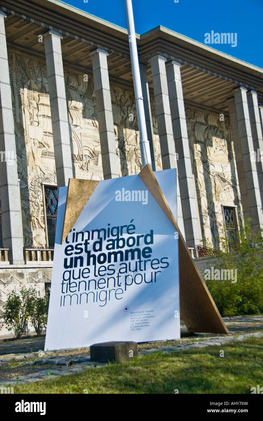 Paris France, Outside "Cite International de l'Histoire de l