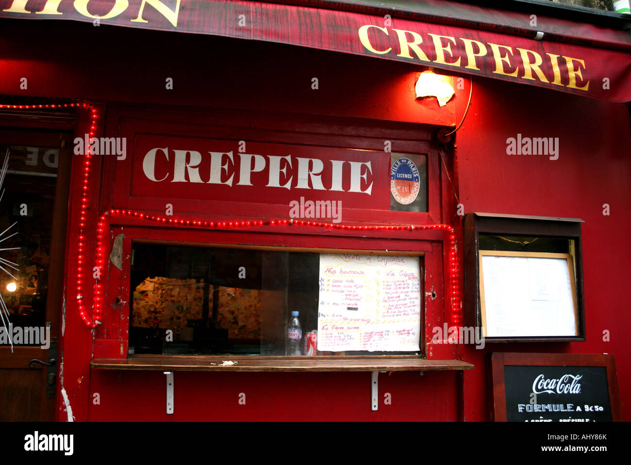 Creperie hi-res stock photography and images - Page 10 - Alamy
