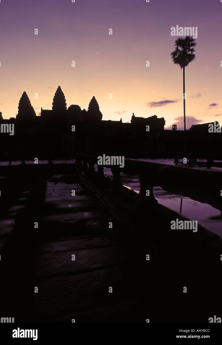 angkor-wat-cambodia-stock-photo-alamy