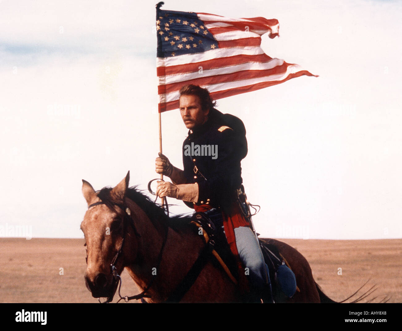 DANCES WITH WOLVES 1990 Guild film with Kevin Costner Stock Photo