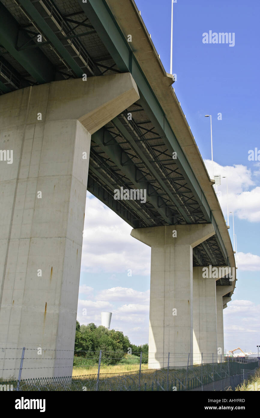 Queen Elizabeth II bridge Stock Photo