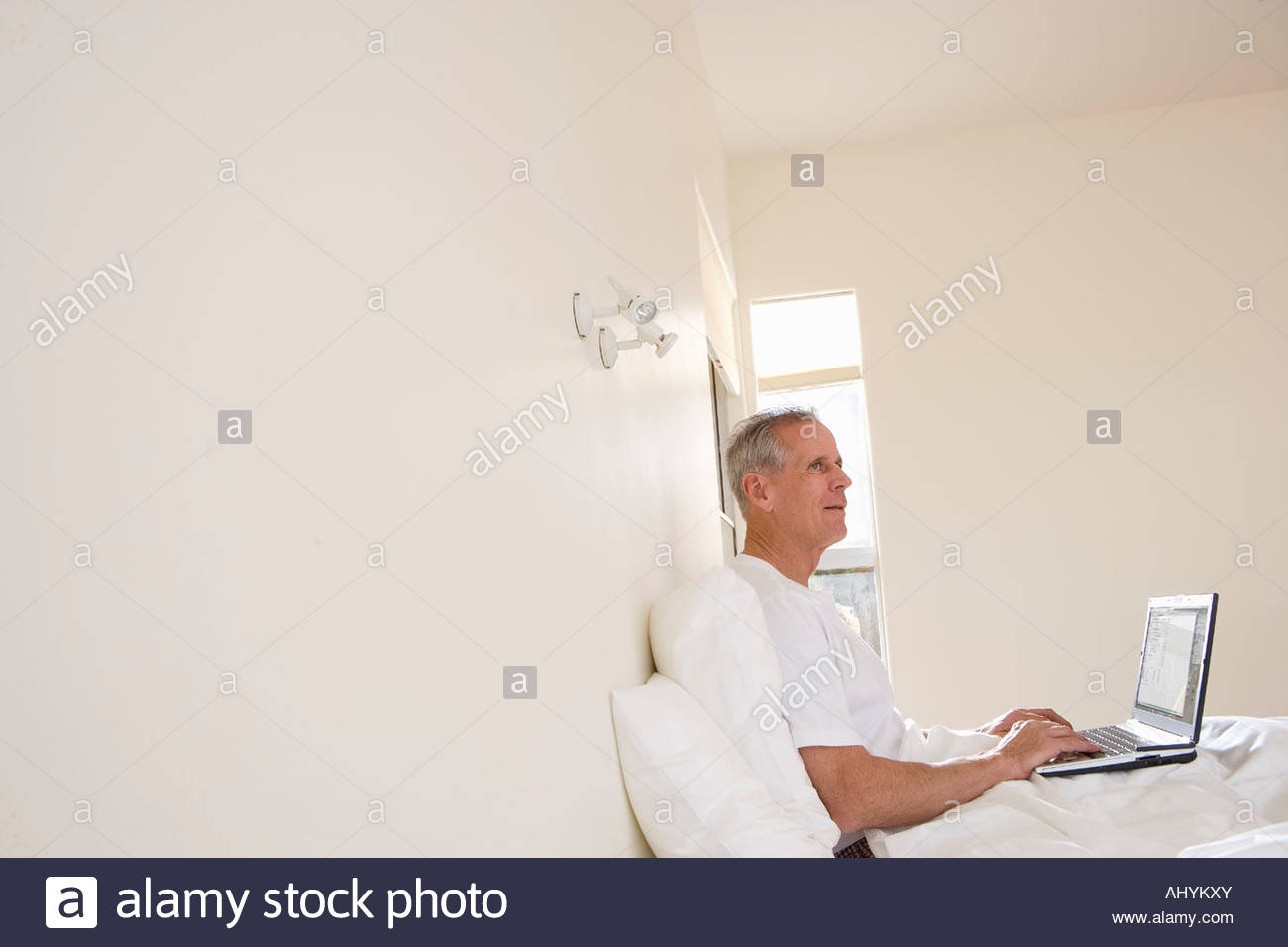 Sitting Upright Stock Photos & Sitting Upright Stock Images Alamy
