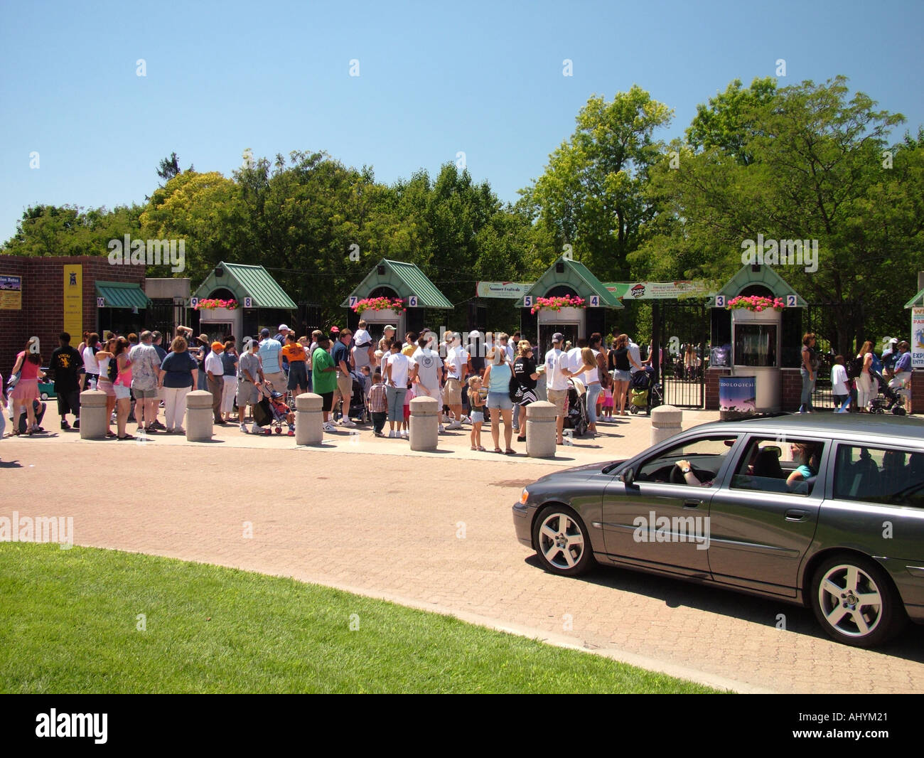 Detroit michigan zoo hi res stock photography and images Alamy