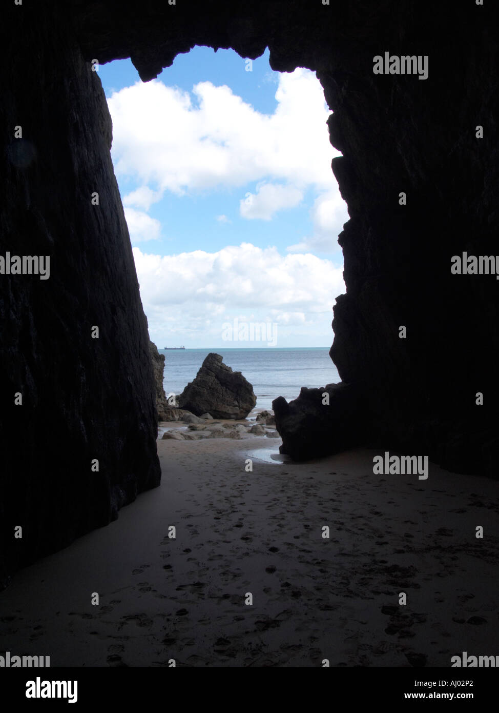 Stackpole Pembrokeshire caves in the cliff at Barafundle Bay Stock ...