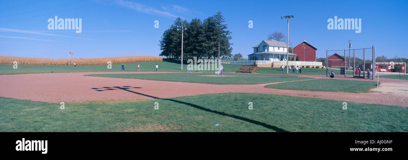Field of dreams movie set hi-res stock photography and images - Alamy