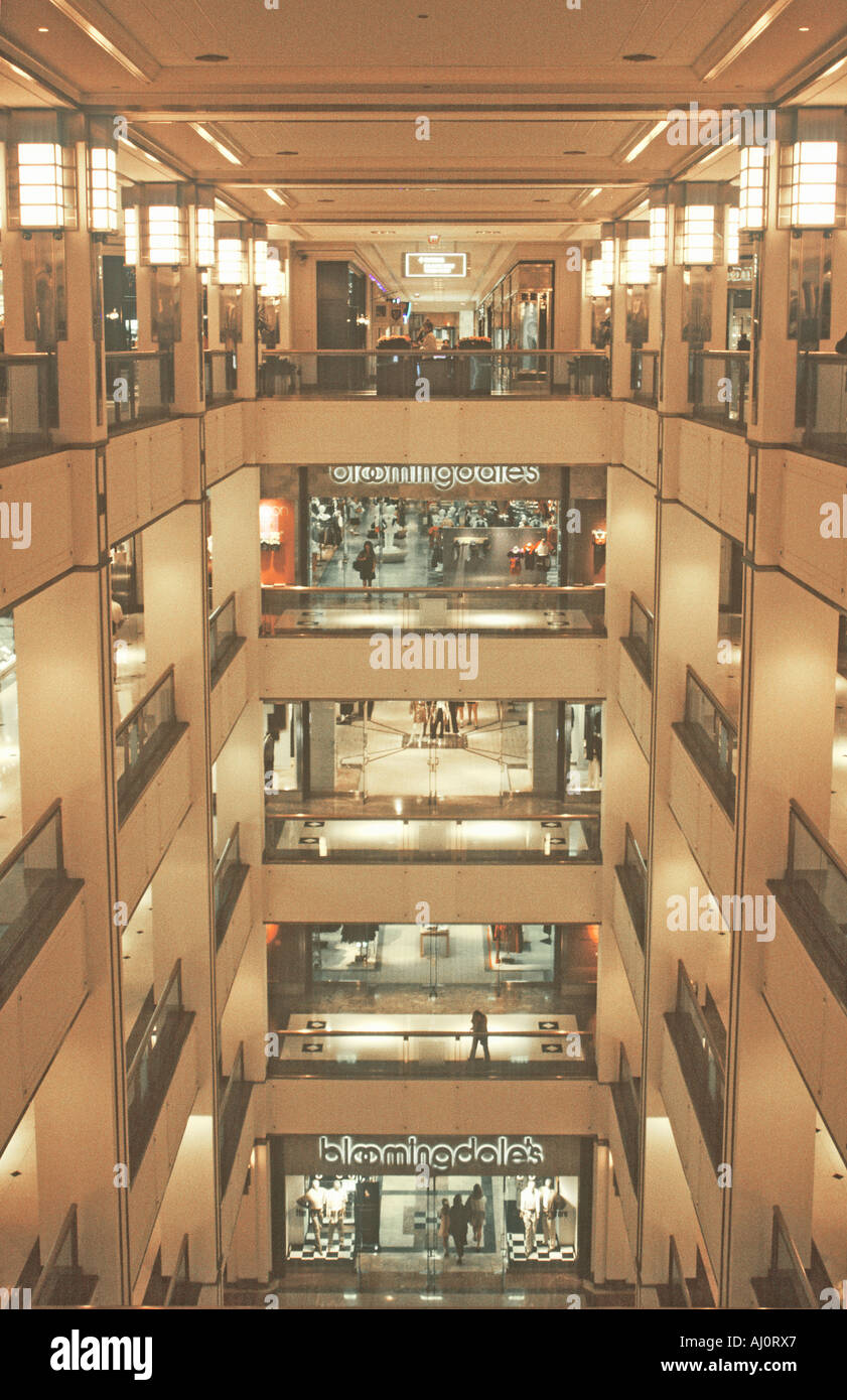 Bloomingdale s store interior Chicago IL Stock Photo Alamy