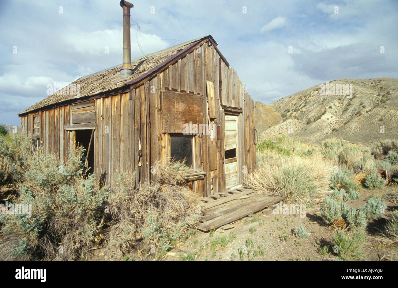 Frontier cabin of the southwest UT Stock Photo
