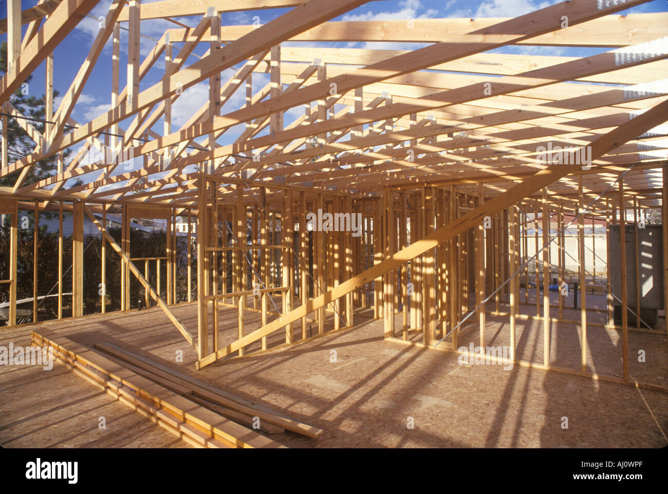 Under frame hires stock photography and images Alamy