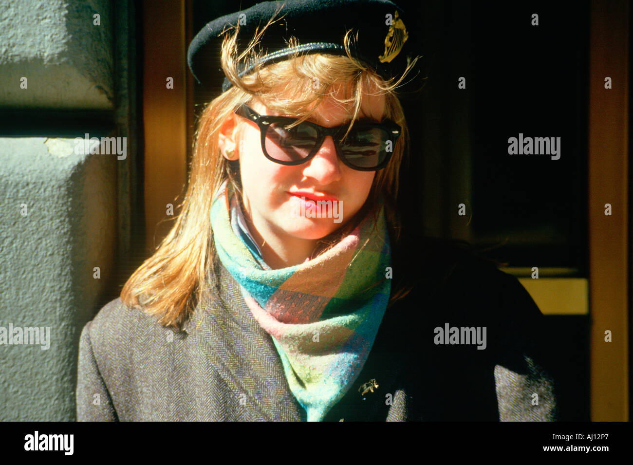 Wearing beret hi-res stock photography and images - Alamy
