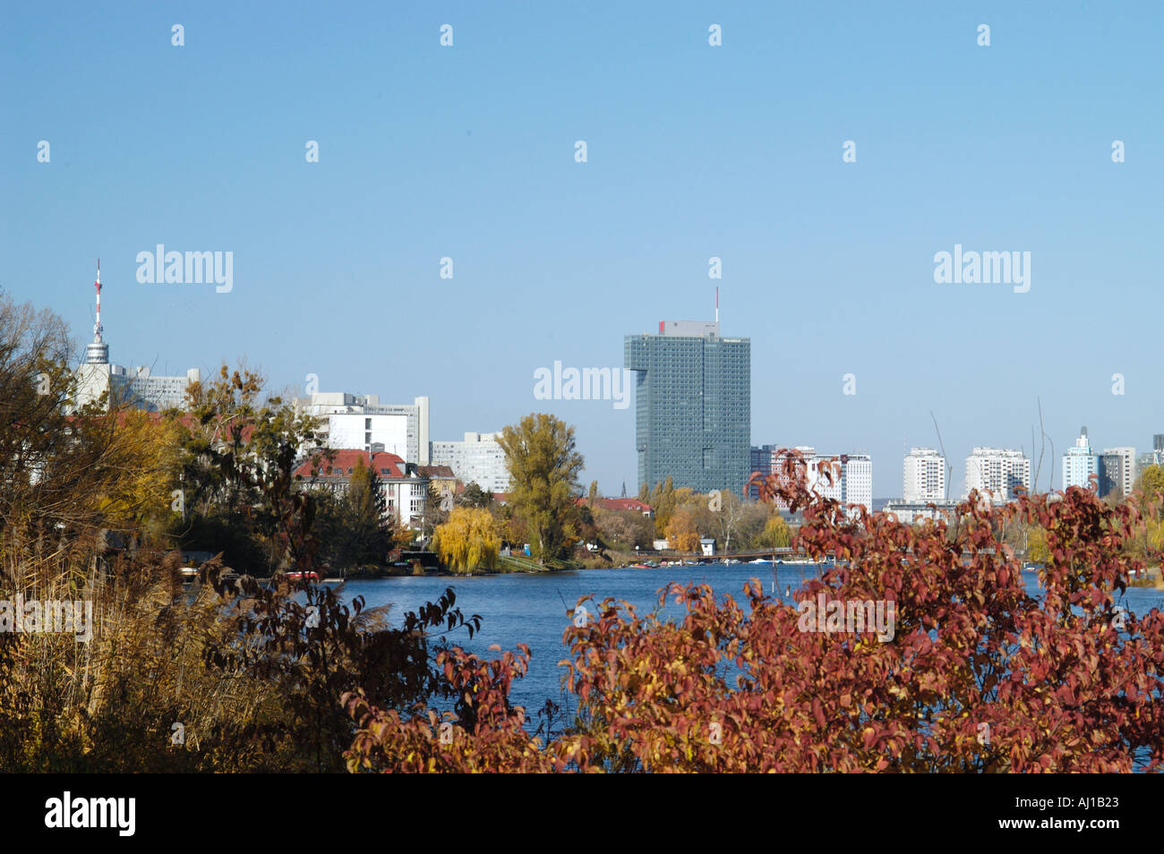 Old and new vienna hi-res stock photography and images - Alamy
