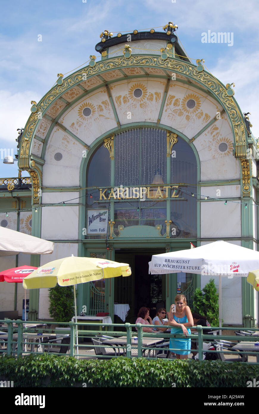 Wagner Pavilions Cafe, Karlsplatz, Vienna, Wein, Republic of Austria Stock Photo
