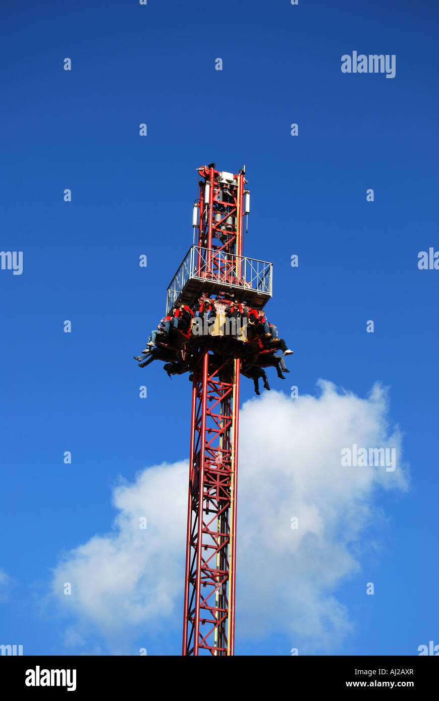 Detonator Ride, Calypso Quay, Thorpe Park Theme Park, Chertsey, Surrey ...