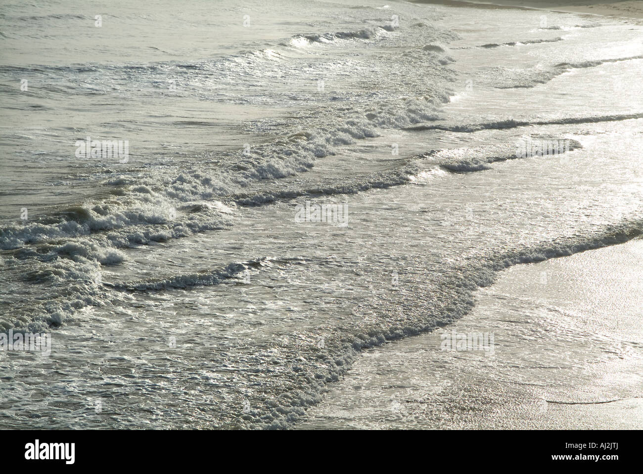 Beach ocean waves from above hi-res stock photography and images - Alamy
