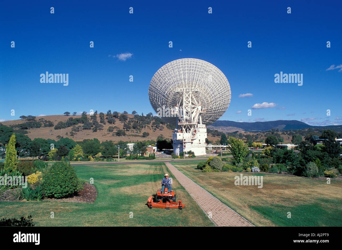 Tidbinbilla radio telescope 2025