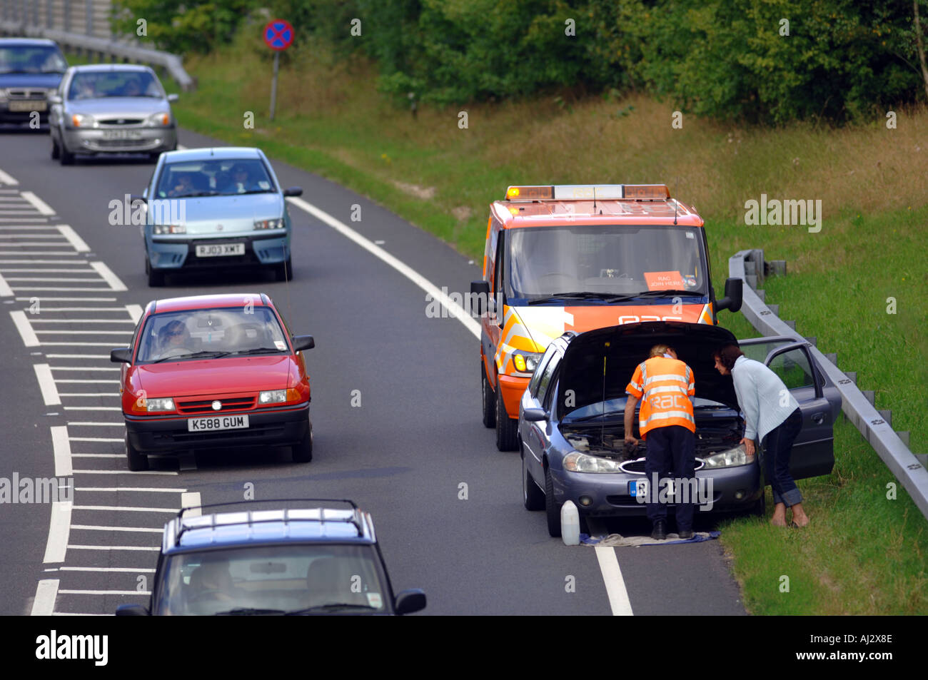 An RAC breakdown assistance van on a call out Stock Photo