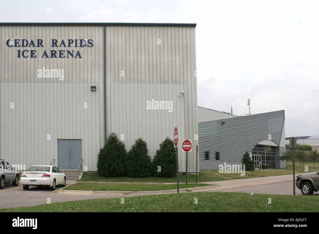 Cedar Rapids Ice Arena Stock Photo Alamy