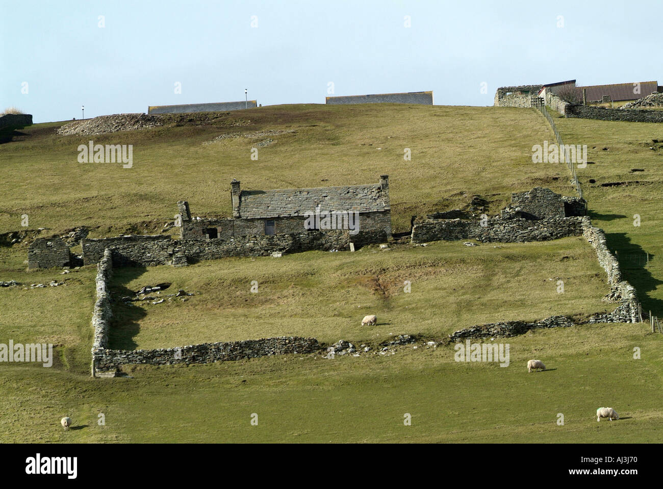 Traditional shetland croft house hires stock photography and images