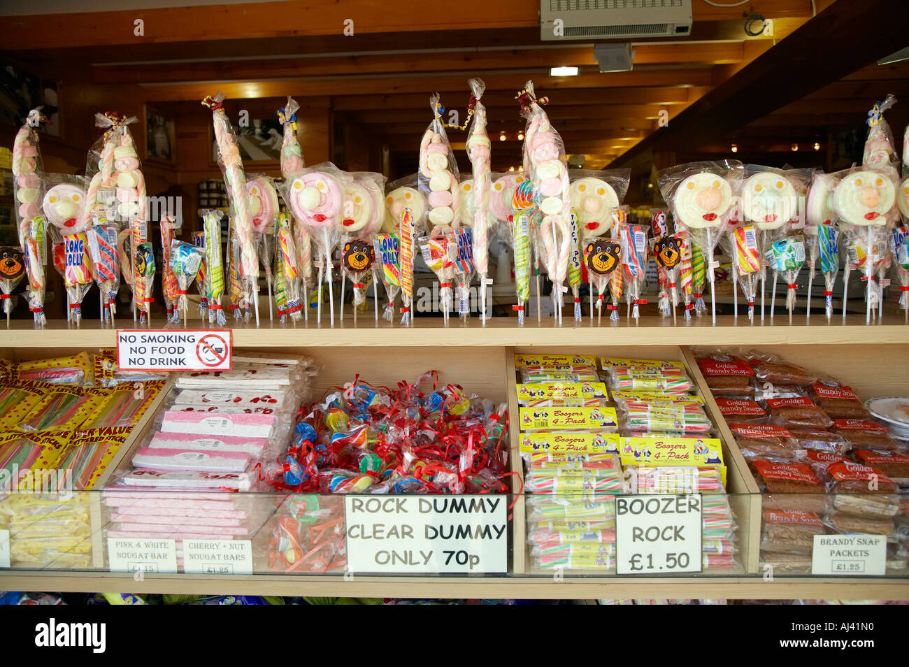 john-bull-rock-shop-bridlington-east-riding-of-yorkshire-england-stock