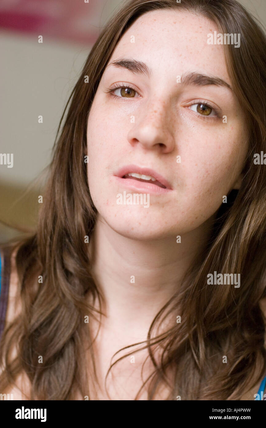 young pretty brunette Stock Photo - Alamy