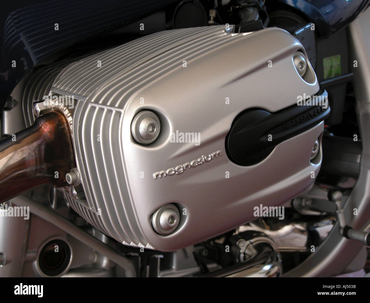 BMW R1100S Motorcycle Engine Stock Photo - Alamy