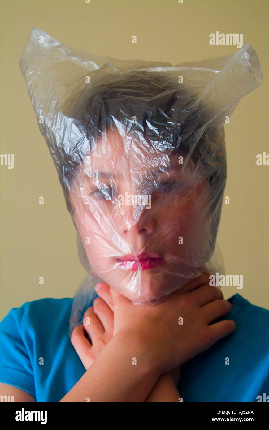 Child breathing difficulty hires stock photography and images Alamy