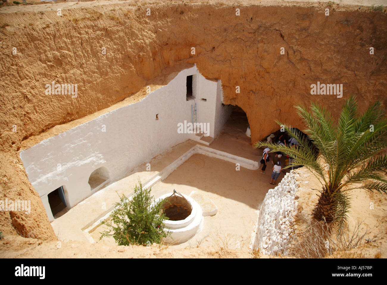 Troglodyte Dwellings Matmata Tunisia Stock Photo Alamy Troglodyte Dwellings Matmata Tunisia Stock Photo Alamy