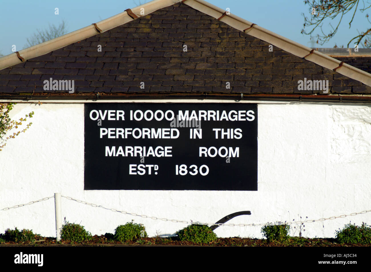 10000 marriages performed here Stock Photo