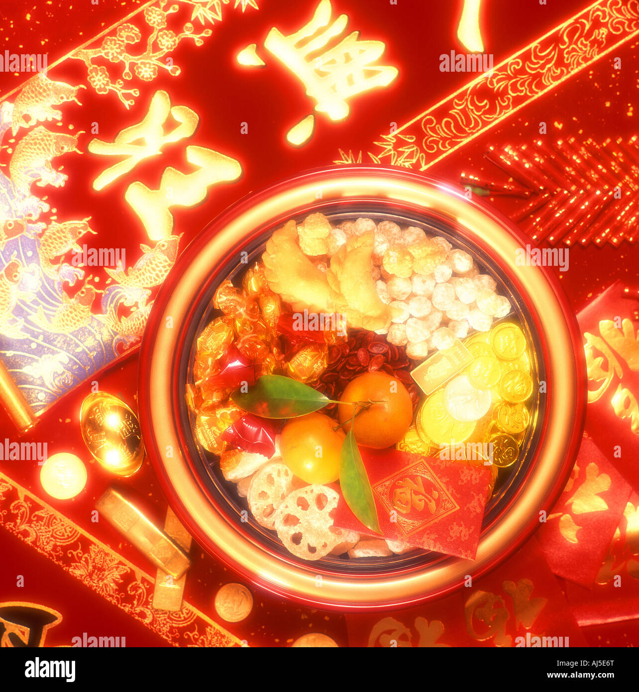 Candy box and decoration for Chinese New Year Stock Photo Alamy