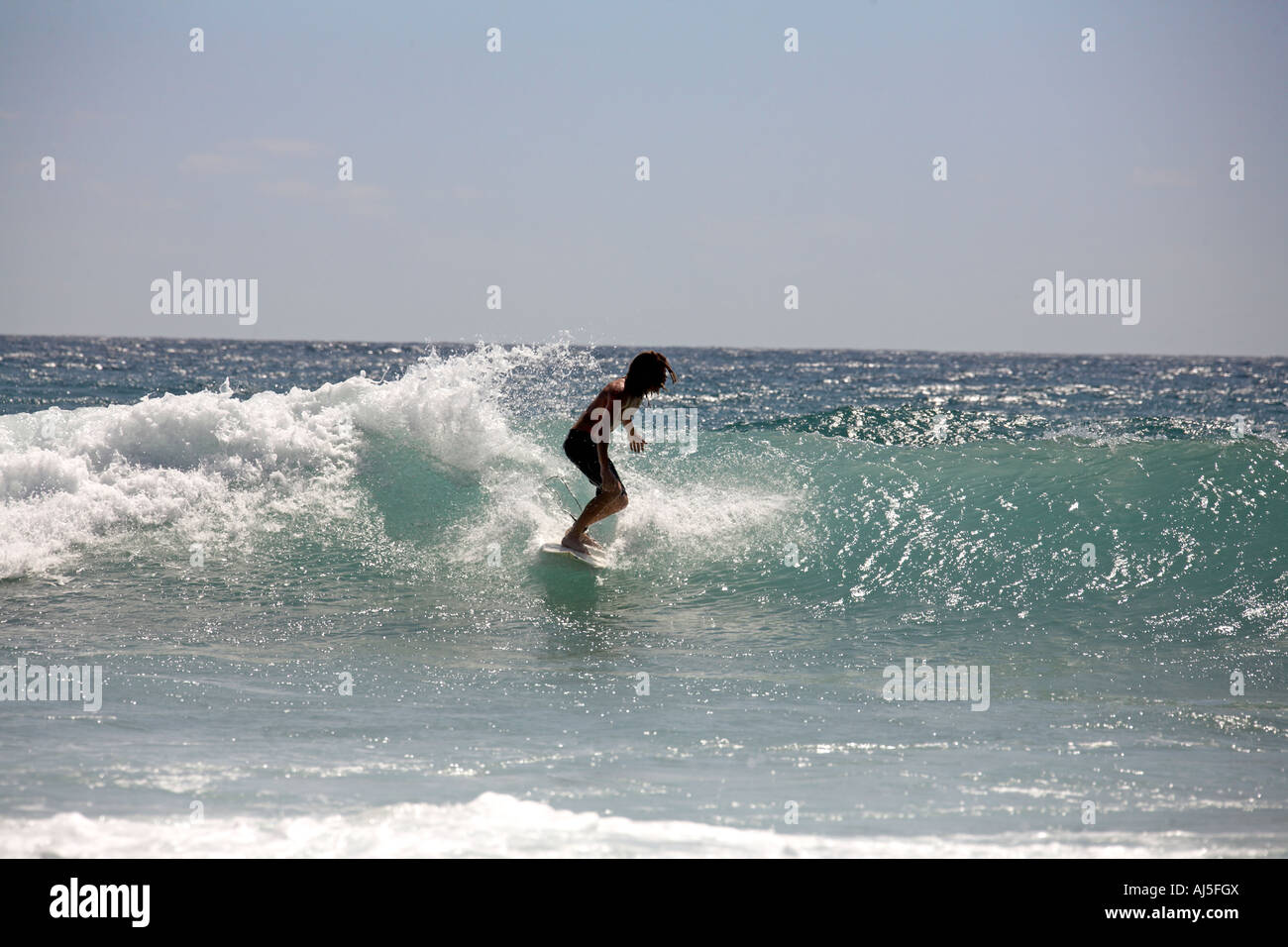 Surfing in australia hi-res stock photography and images - Alamy