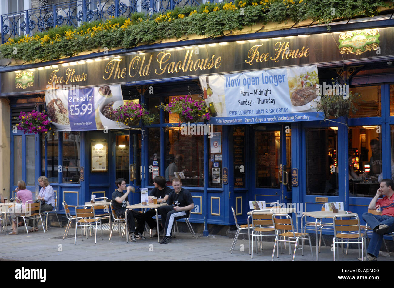 The Old Gaolhouse pub Winchester Hampshire Stock Photo Alamy